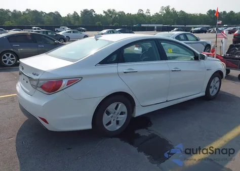 2012 Hyundai Sonata Hybrid z USA, uszkodzony, nr VIN KMHEC4A42CA037678